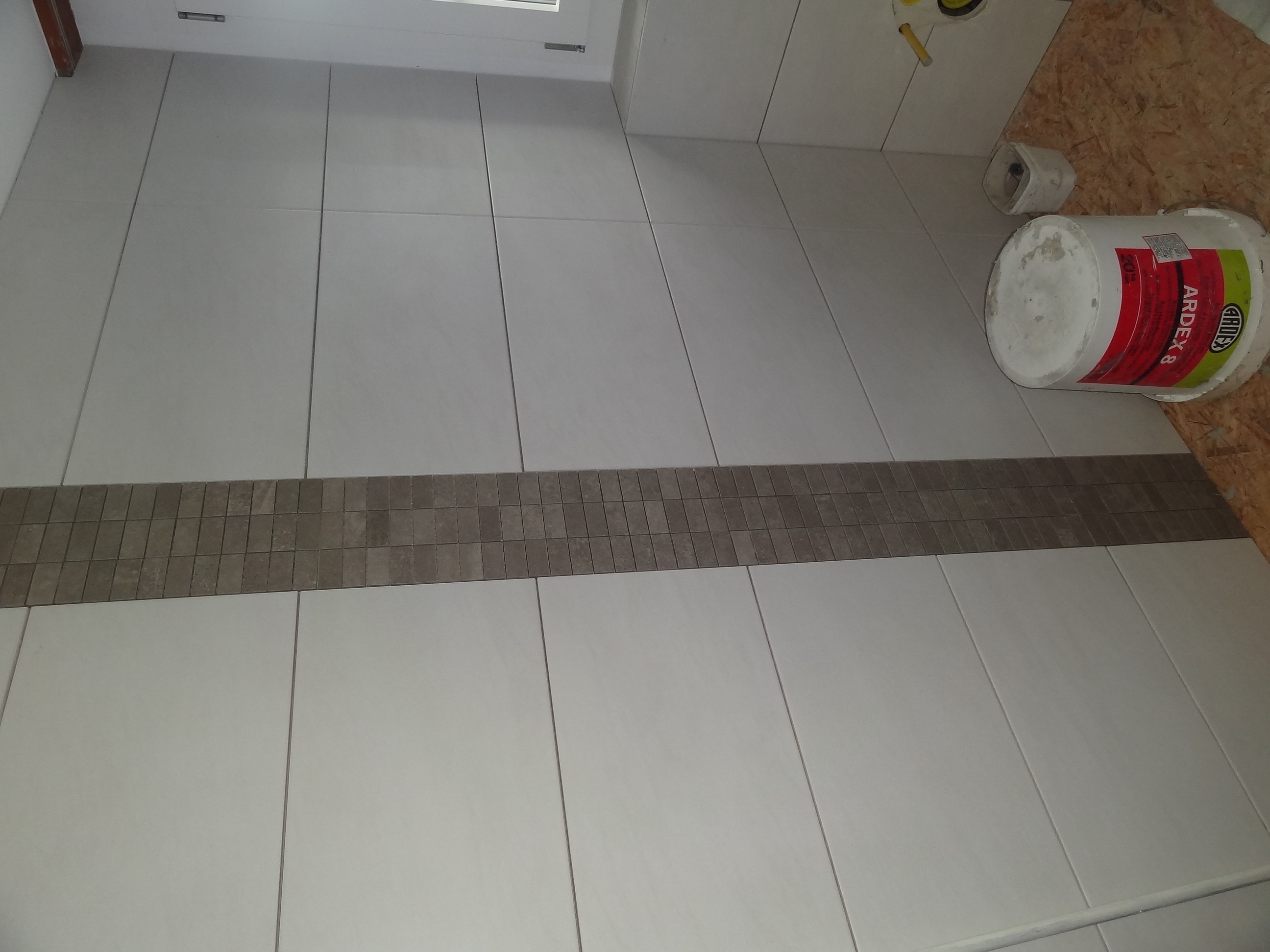 Mosaik bringt Abwechslung im Badezimmer.