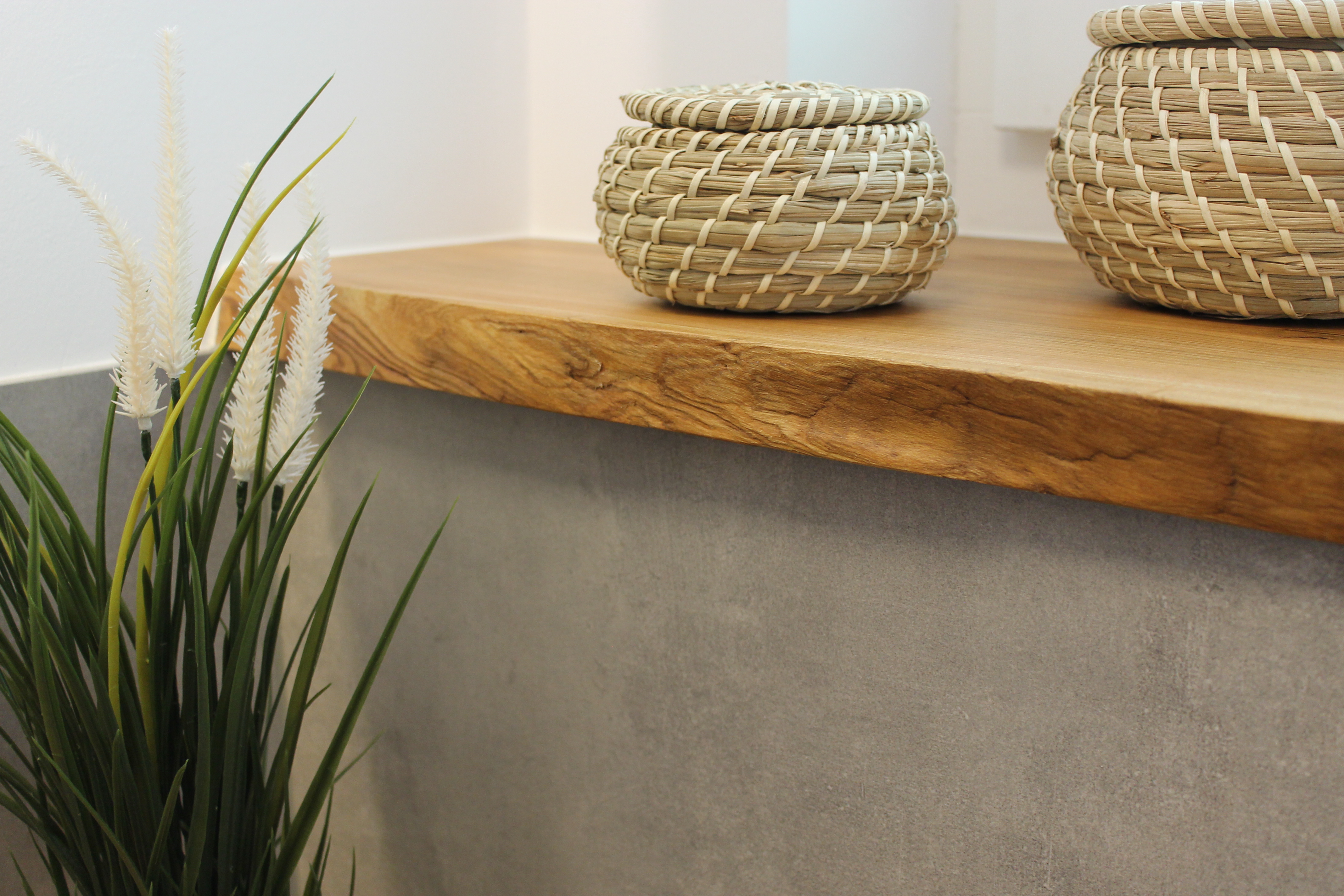 Die Verlegung von Platten, Mosaik und Natursteinen gehören zu den schönsten Aufgaben von Fabienne Huber - Plattenbeläge Kirchberg SG.